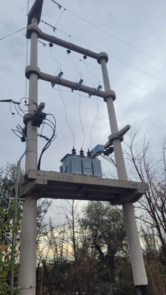 Obra de red de media tensión en Mendoza